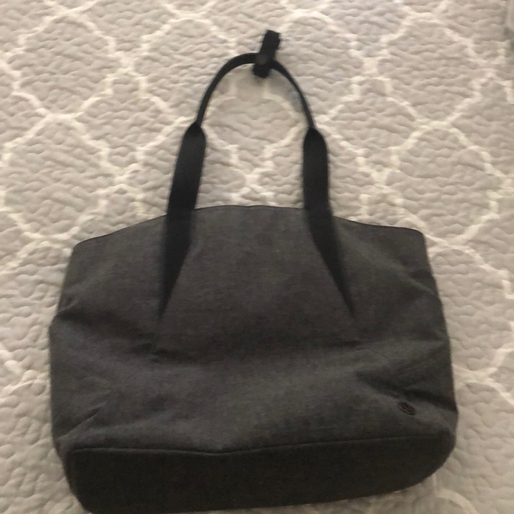 Lululemon purse